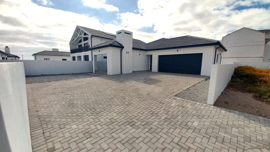 3 Bedroom Property for Sale in Sandy Point Western Cape